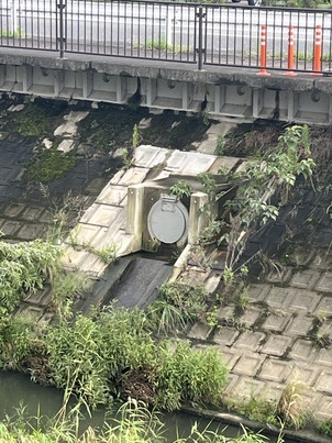 フラップゲート完了（下弓削川橋下流）