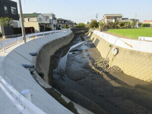 施工後（草場川）の写真