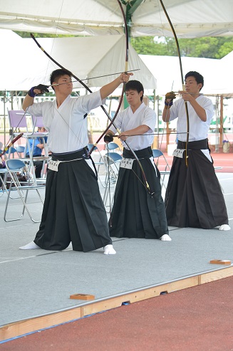 男子優勝校写真