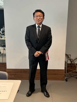 田島静雄氏