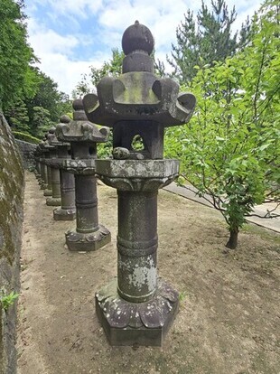 石燈籠の写真