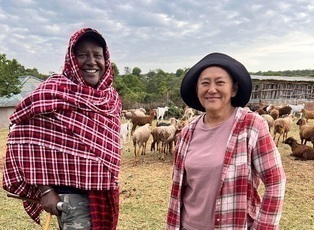 永松真紀さんとジャクソンさん