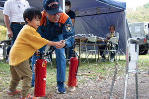 水消火器訓練の様子